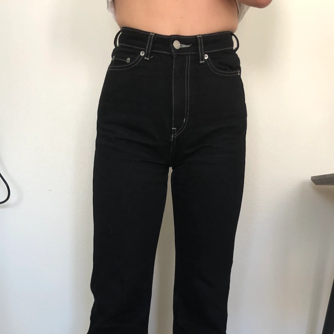 Svarta weekdayjeans - 91