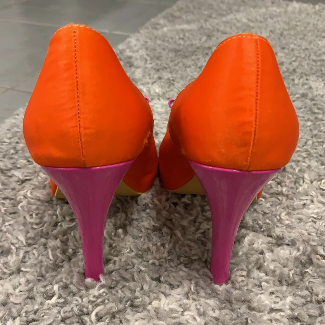 Häftiga häcklade skor - 90