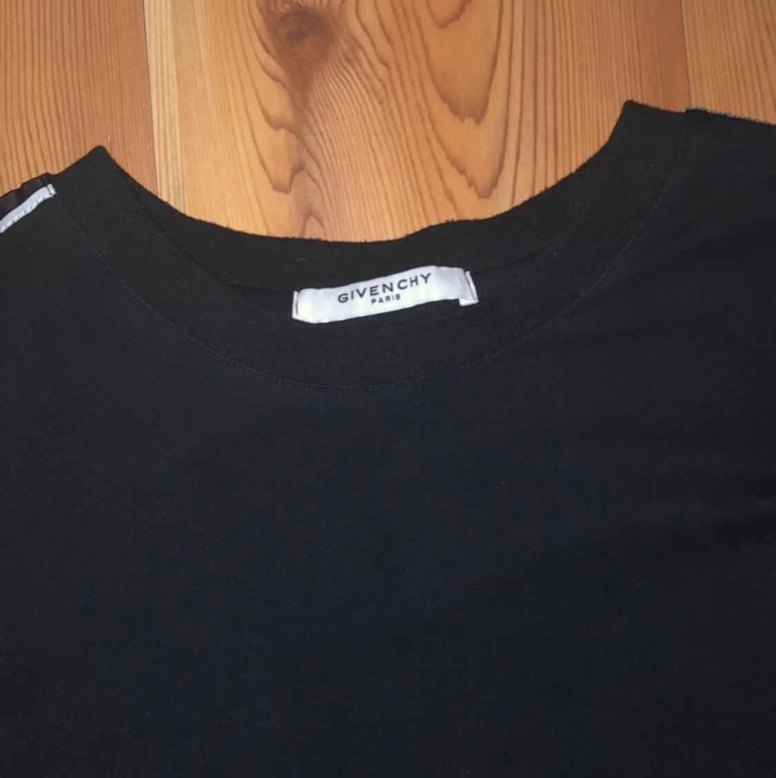 Givenchy t-shirt - 90