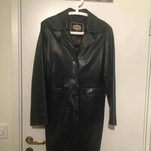  - Vintage läder rock i mycket bra skick, super inne! 