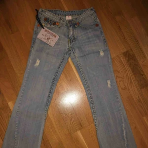  - Helt oanvända pga för små.