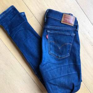 Levi’s jeans superskinny i bra skick