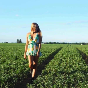  - Ananas playsuit! Frakt ingår i priset! Passar en XS/S