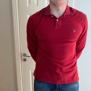  - Använd Max 5 ggr och jättebra skick! Frakt på 50kr tillkommer, priset kan diskuteras! 