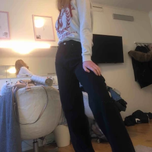  - Jätte skön hoodie