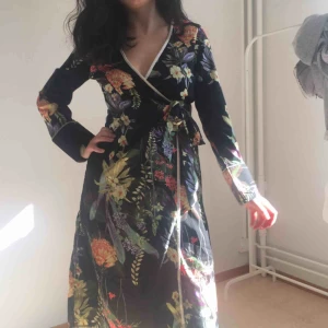  - från ASOS, aldrig använd, skitsnyygg