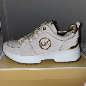 Äkta Michael kors skor - Köpa på Jackie, storlek 38,5.