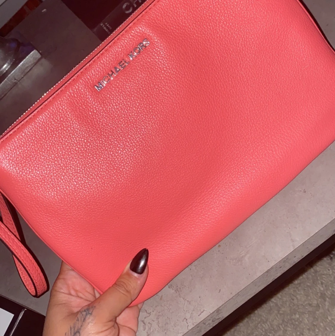 Michael kors kuvert väska  - 90