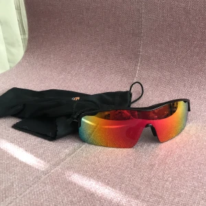 Brillor - Asfetta brillor kan användas som dem är eller vid träning🦋💕