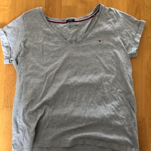 Tommy Shirt - Cotton Tee