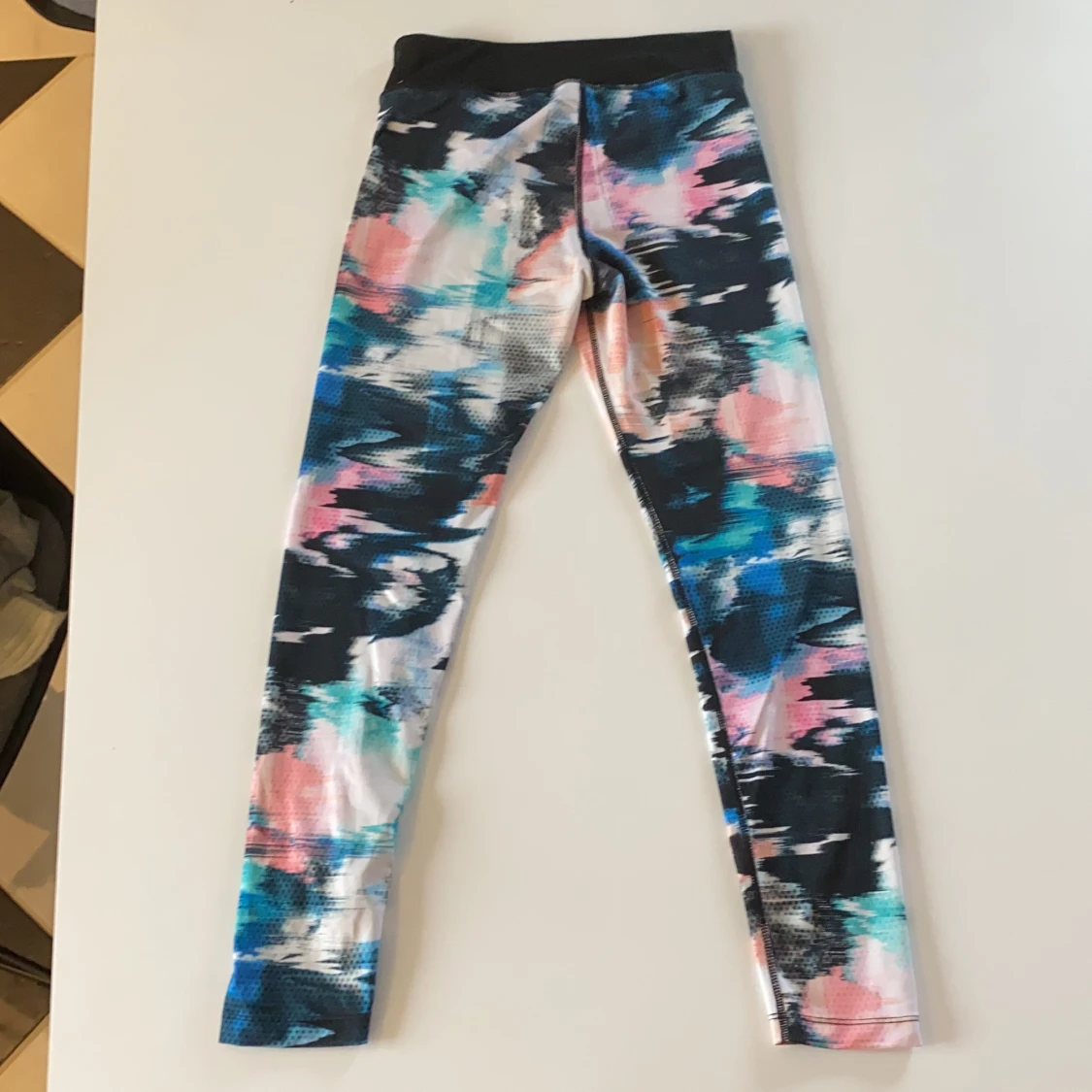 Träningsbyxor storlek 146/152 - 90