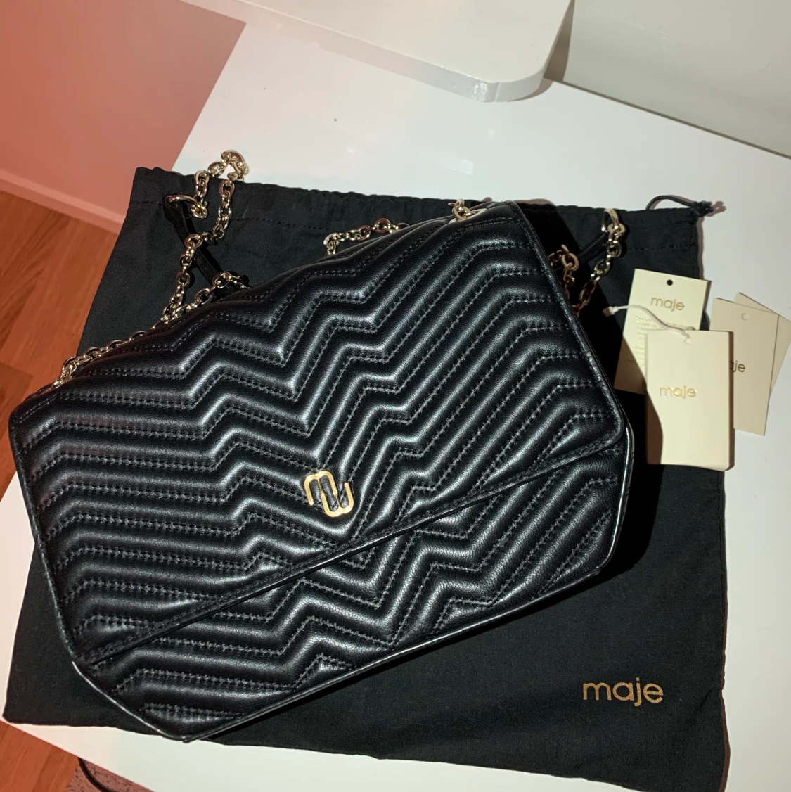 Maje väska