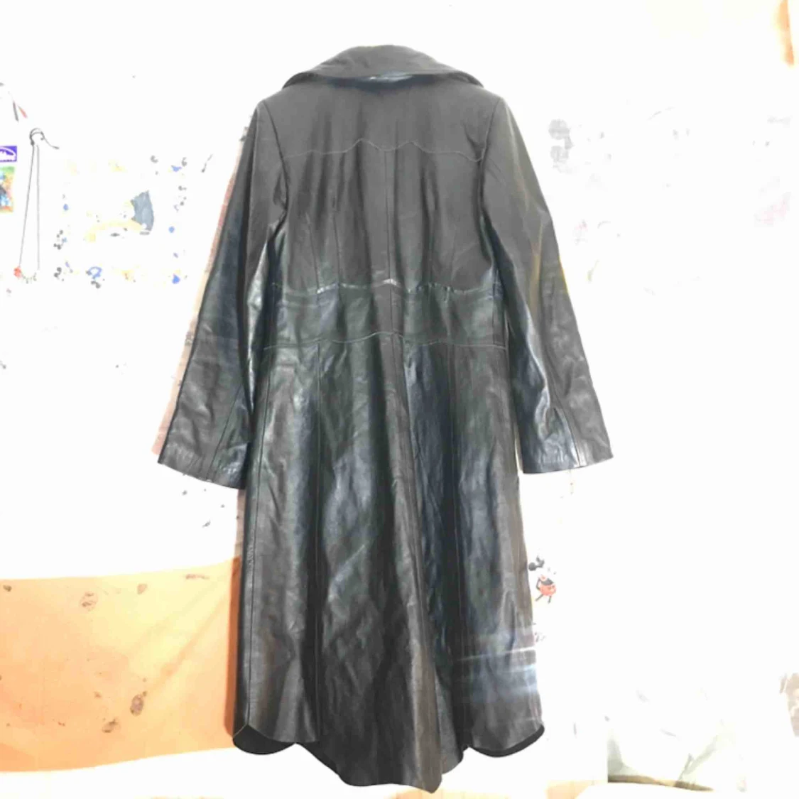 90-tals SVART SKINNKAPPA/SKINNROCK  - 91