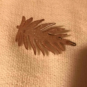  - Säljer en super fin hår klippa för 50kr + 9kr i frakt ! Fraktas endast. Köpt för 150kr på Åhléns 