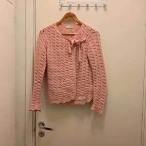  - Stickad kofta från odd Molly i oanvänt skick storlek 1, ungefär som en XS/S 