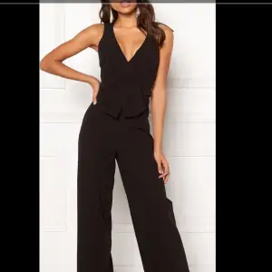 Helt ny jumpsuit från chiara forthi, bubbleroom