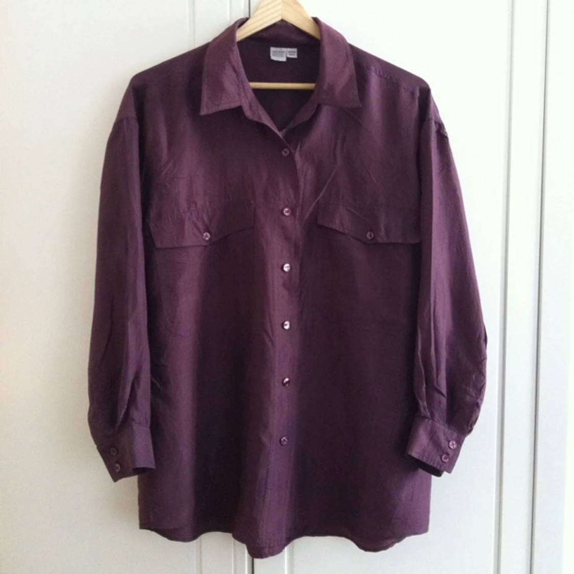 Lila skjorta i silke. Vintage