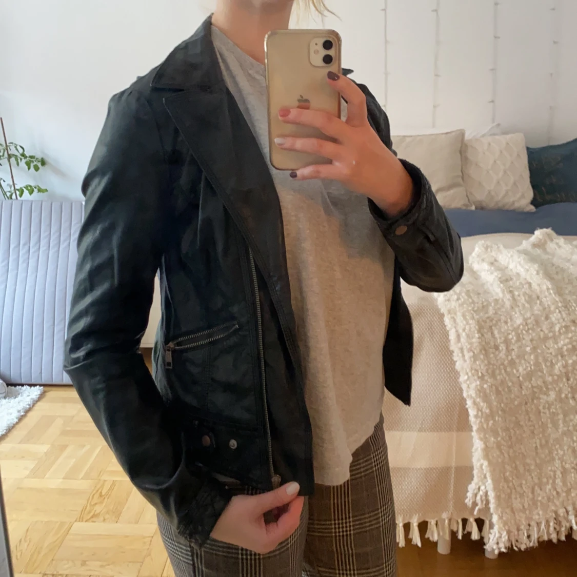 Älskad (fejk)skinnjacka