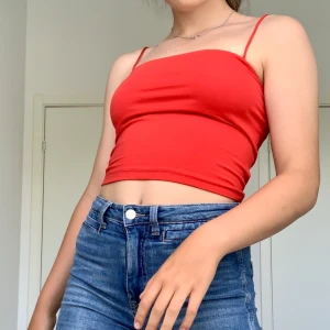 Gina Tricot linne - Säljer detta linne från Gina❤️ använt men i fint skick, inga fel på det!