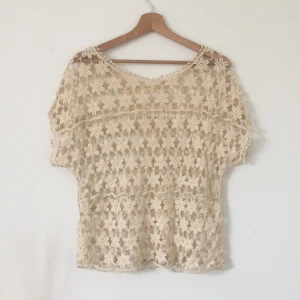 Virkad sommartopp - Drömmig sommartopp från Grekland