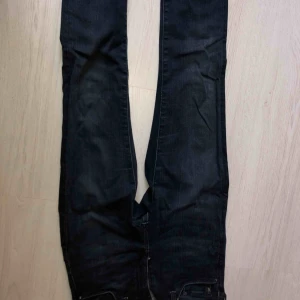  - Blåa byxor, aldrig använda + frakt