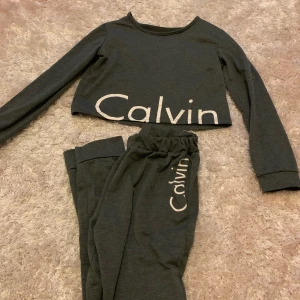 Calvin set - Calvin set med mjukisbyxor! Båda för 100kr💕