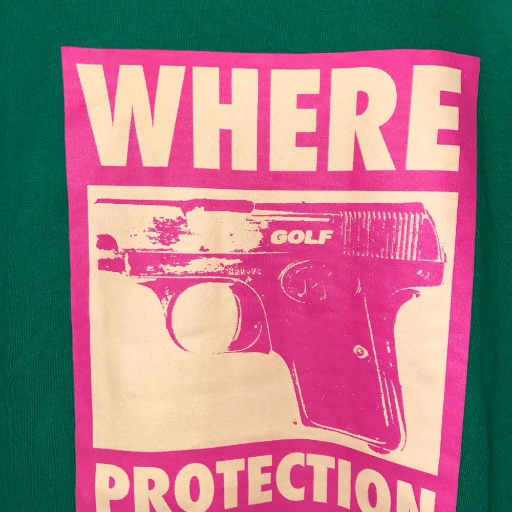 Äkta golf wang t-shirt från golf wang med texten ”where golf protection”. Bra skick!! Inte säker på om jag ska sälja men skriv så tar vi det där!. T-shirts.