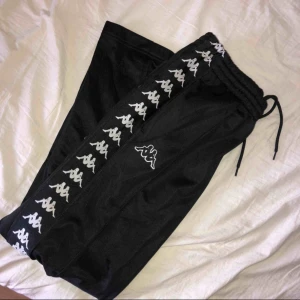  - Kappa byxor Storlek S Bra skick Plocka för 250kr snabb affär mvh🤝