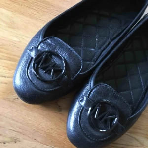 - Michael kors skor. Använda en gång