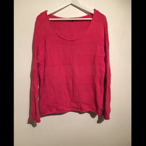 Rosa stickad tröja från Lindex - Rosa stickad tröja från Lindex