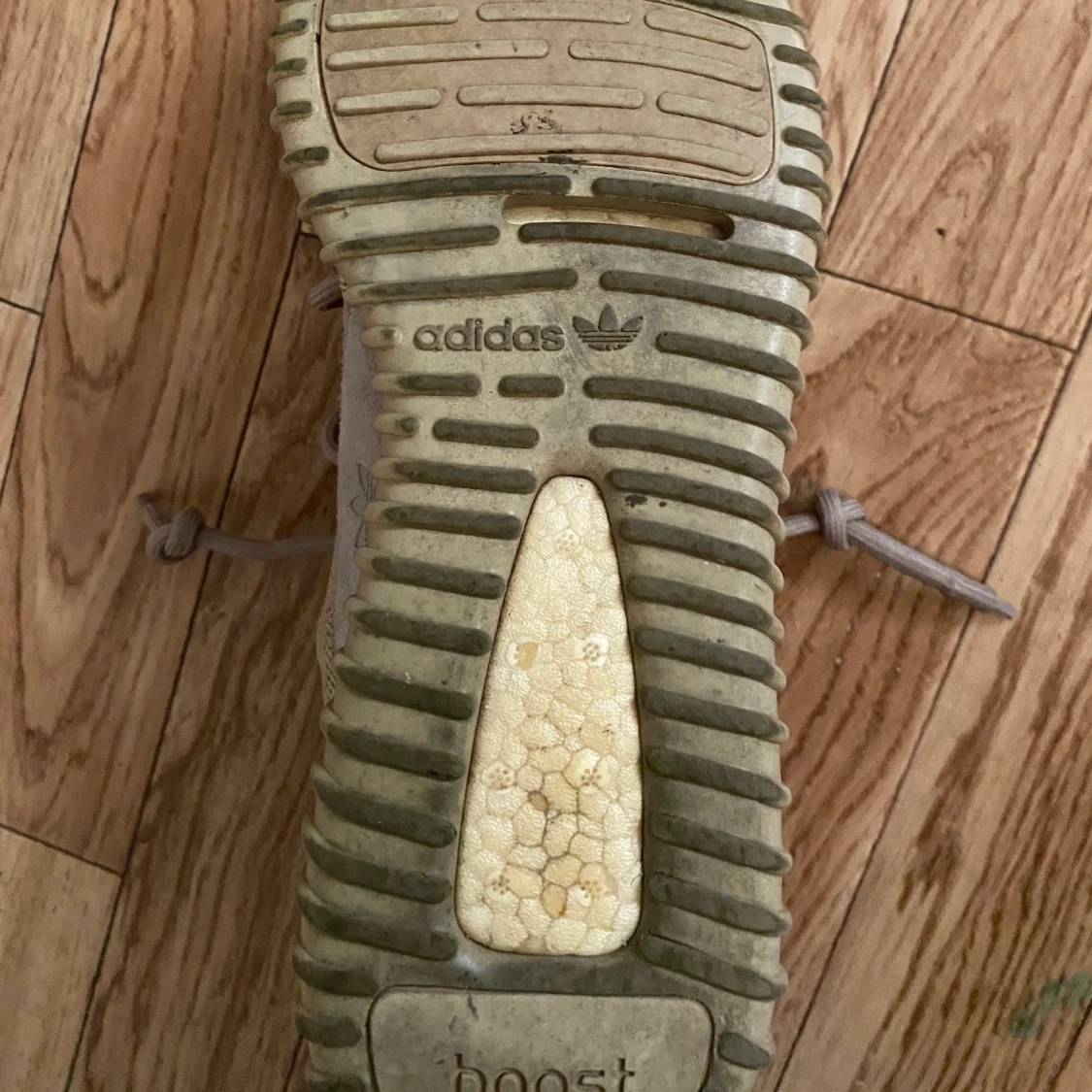 Söker Byte - Yeezy 350 boost v1 Oxford tan - 91