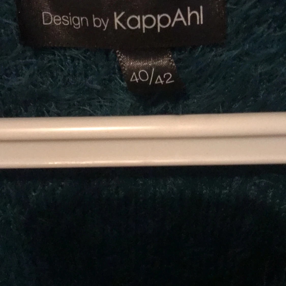 Tröja st 40/42 (M?)