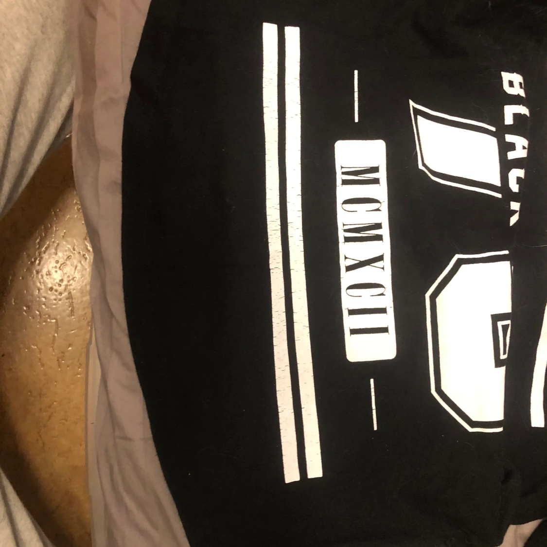 New Yorker, long fit.  - 91