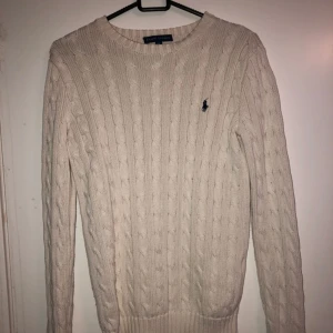  - Stickad Ralph Lauren, frakt ingår☺️ Tar swish