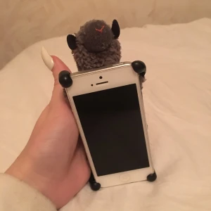  - Jättegulligt iPhone 5 skal i bra skick, swish går bra köpare står för frakt