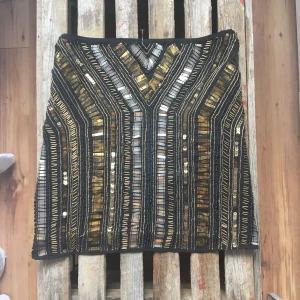  - Fin paljettkjol, aldrig använd!