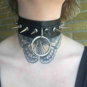 - Gothic choker. ☠️  FRAKT INGÅR 