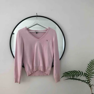  - Äkta Gant-tröja i babypink 🌈