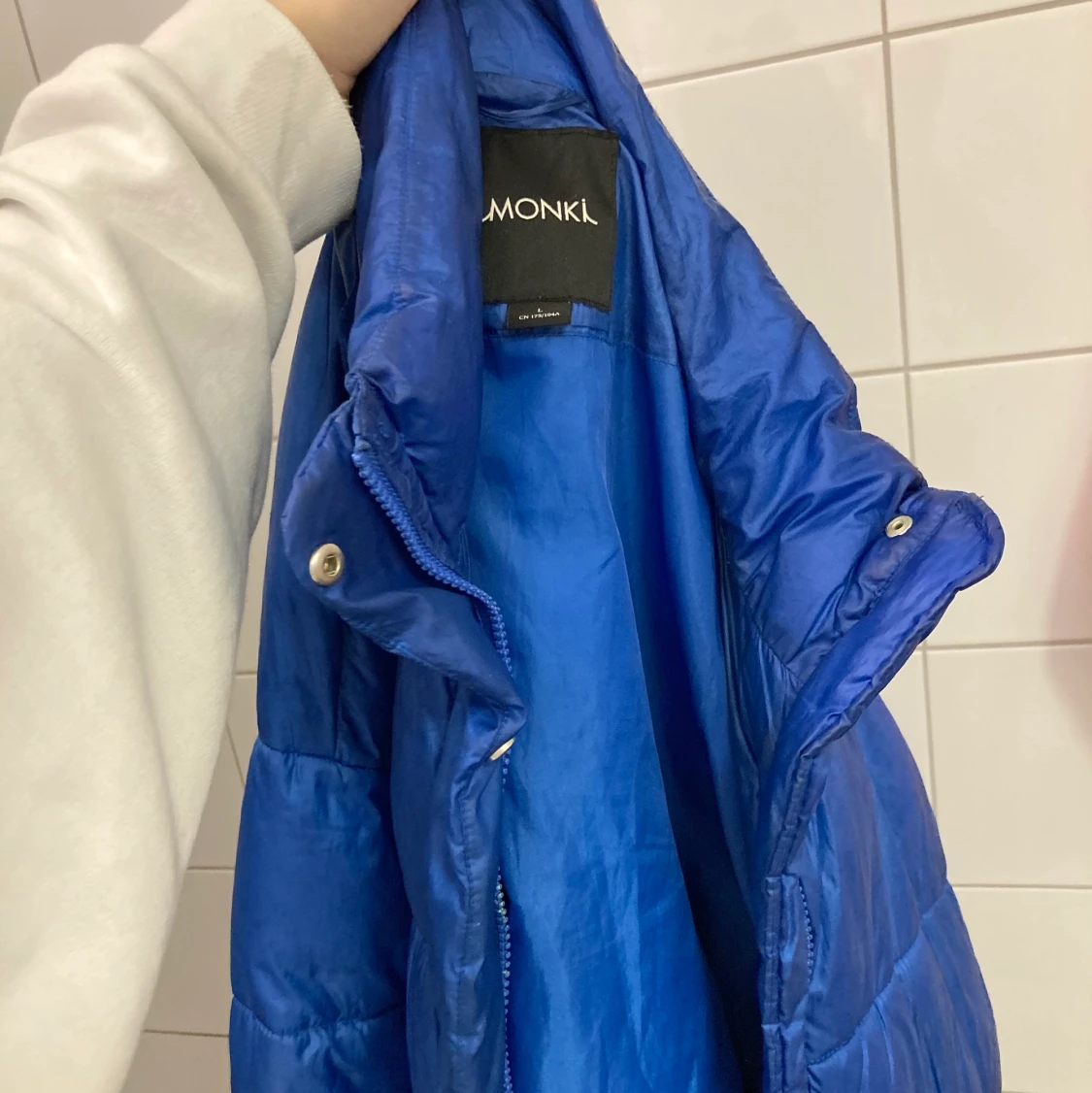 Blå pufferjacka - 90