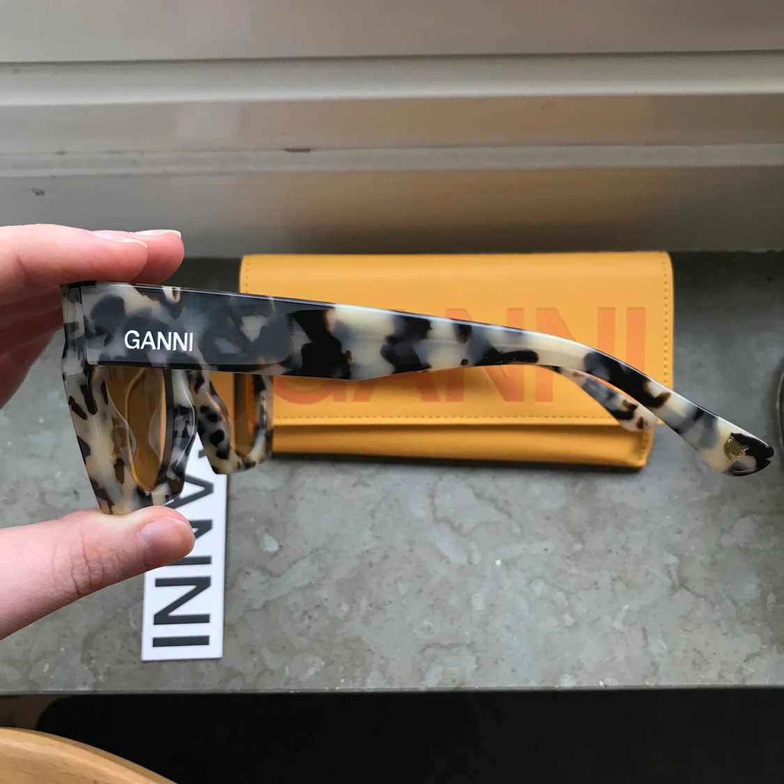 GANNI Solglasögon - 91