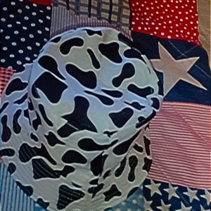 Cowprint bucket hat - Helt ny och alldrig använd