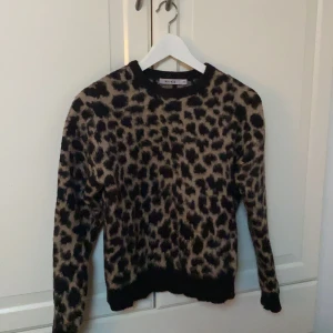 Tröja från NAKD - Tröja från nakd, använd fåtal gånger i storlek XS