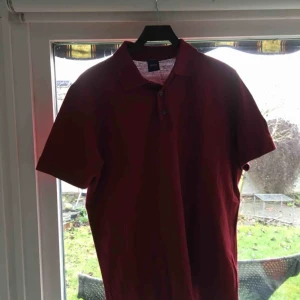  - 9/10 Hugo boss vintage pike går ej och köpa längre Bra pris betalar frakt själv