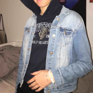  - Jeans jacka från zara storlek xs/s🙏🏻 