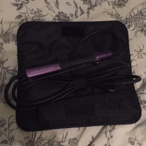  - Plattång från Björn axen 
Ord pris 300kr 
Ej använd 
Nyskick
Kan skickas eller mötas upp, har swish.