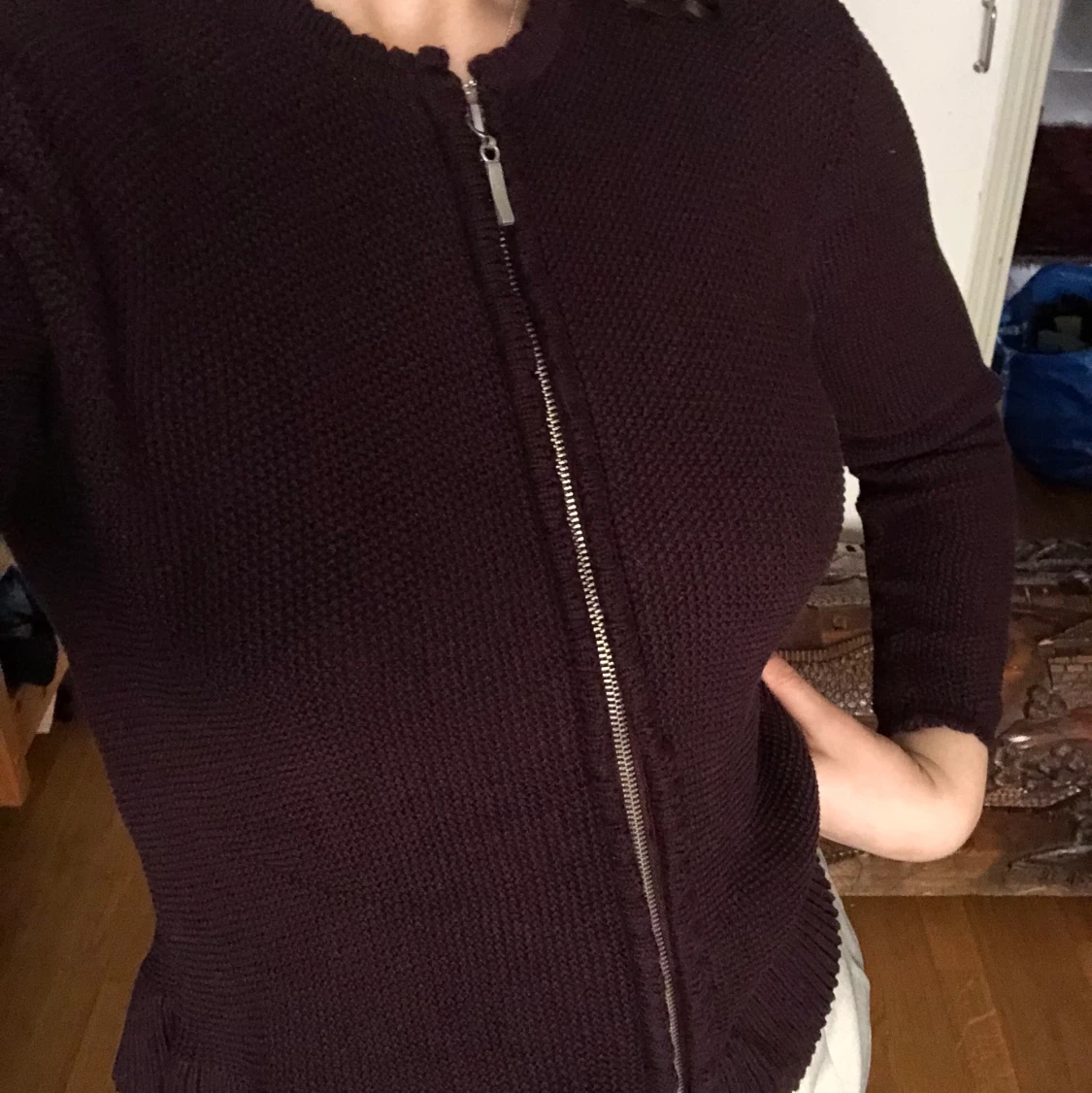 Vinröd stickad kofta - 91