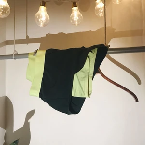  - Nike träningsshorts ”DRI-FIT” i storlek large i fint skick!!