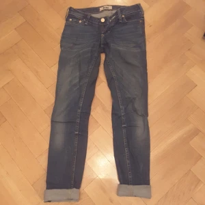  - Acne jeans i fint skick. 