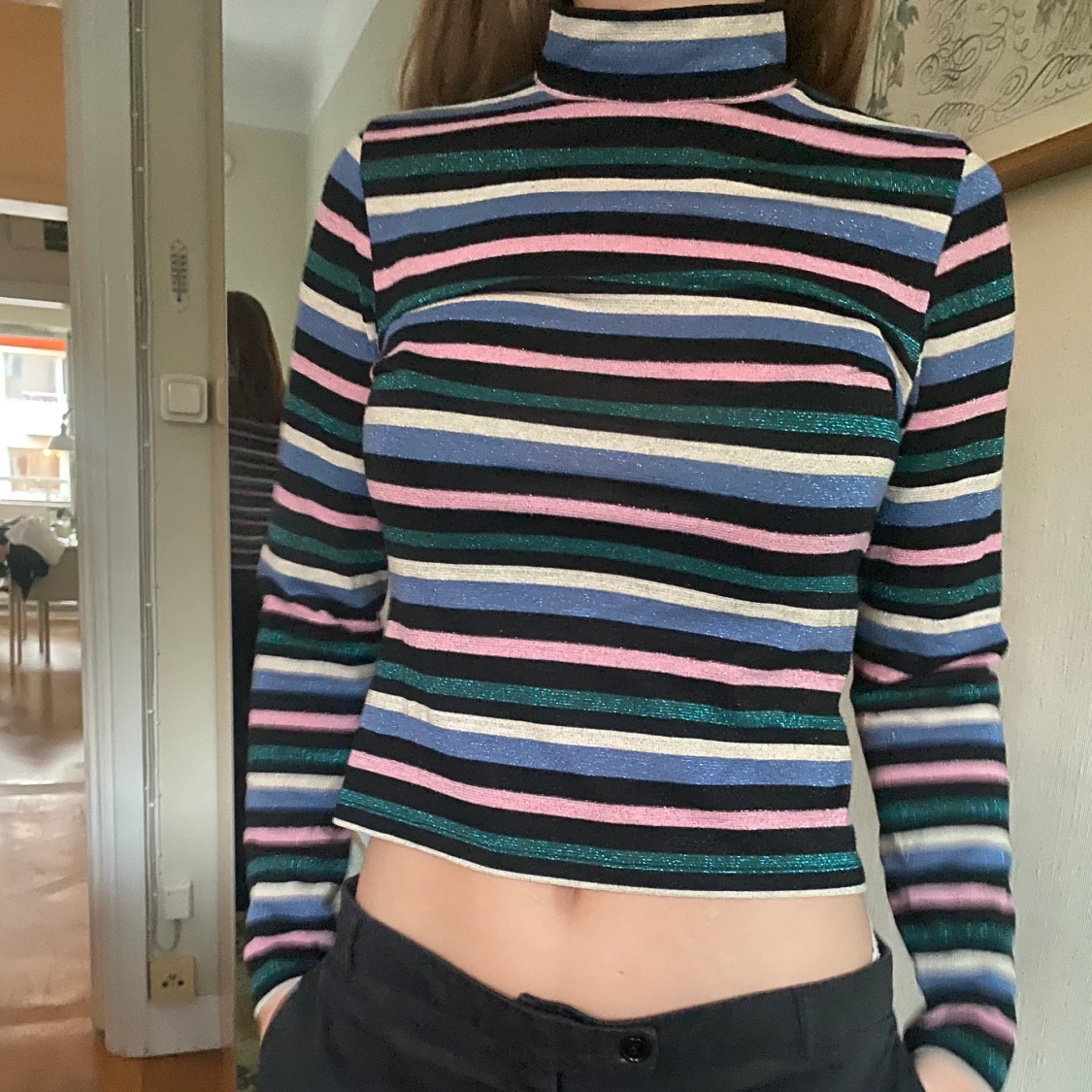 Randig polotröja som glittrar - 91