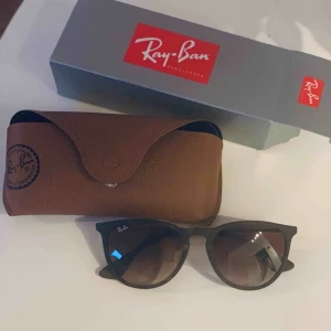  - Helt nya i kartong ! 